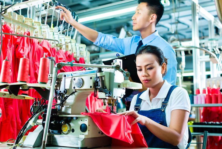 The Definitive Guide to Clothing Manufacturers: Everything You Need to Know